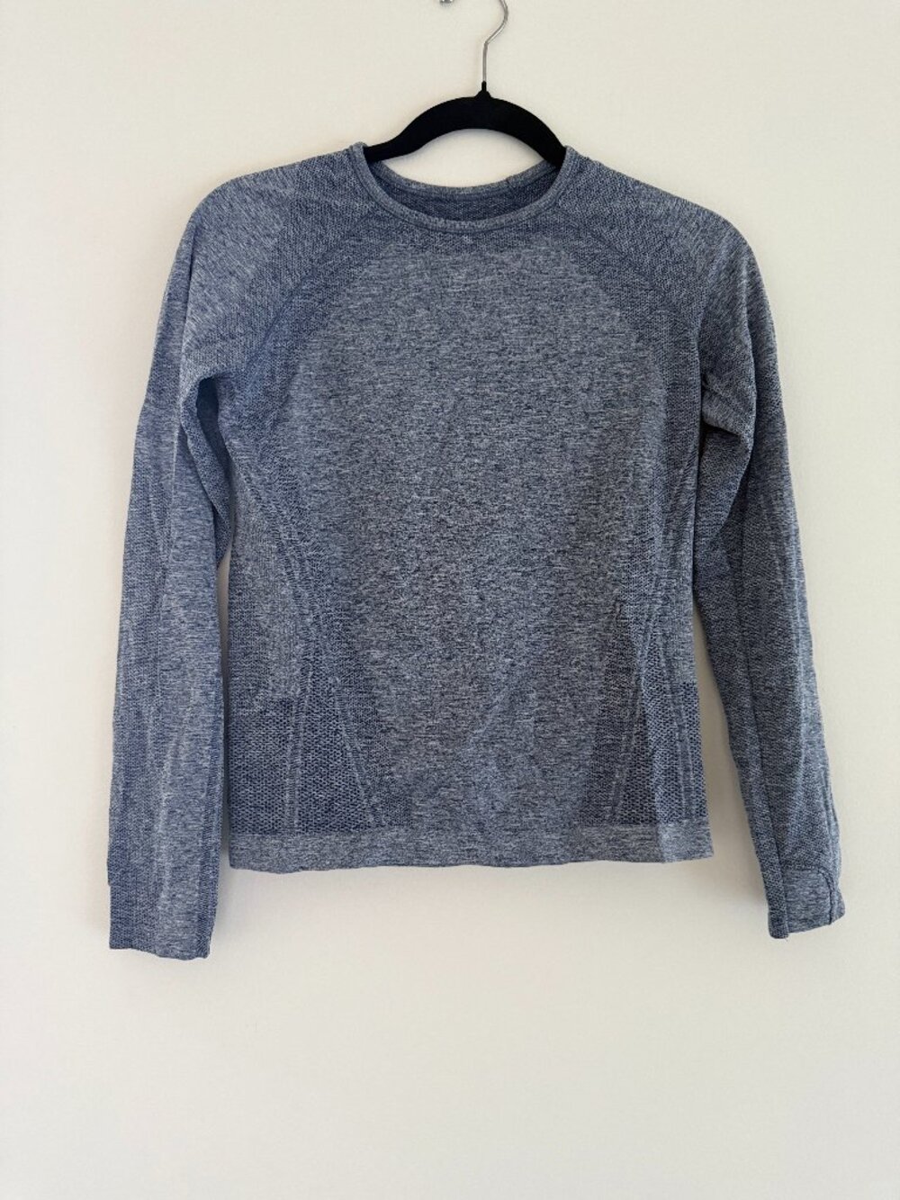 Athleta Girl Blue Long Sleeve Active Top Thumbholes Girls L